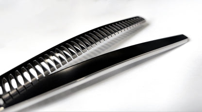 Zora Pet Grooming Curved Blender Shear